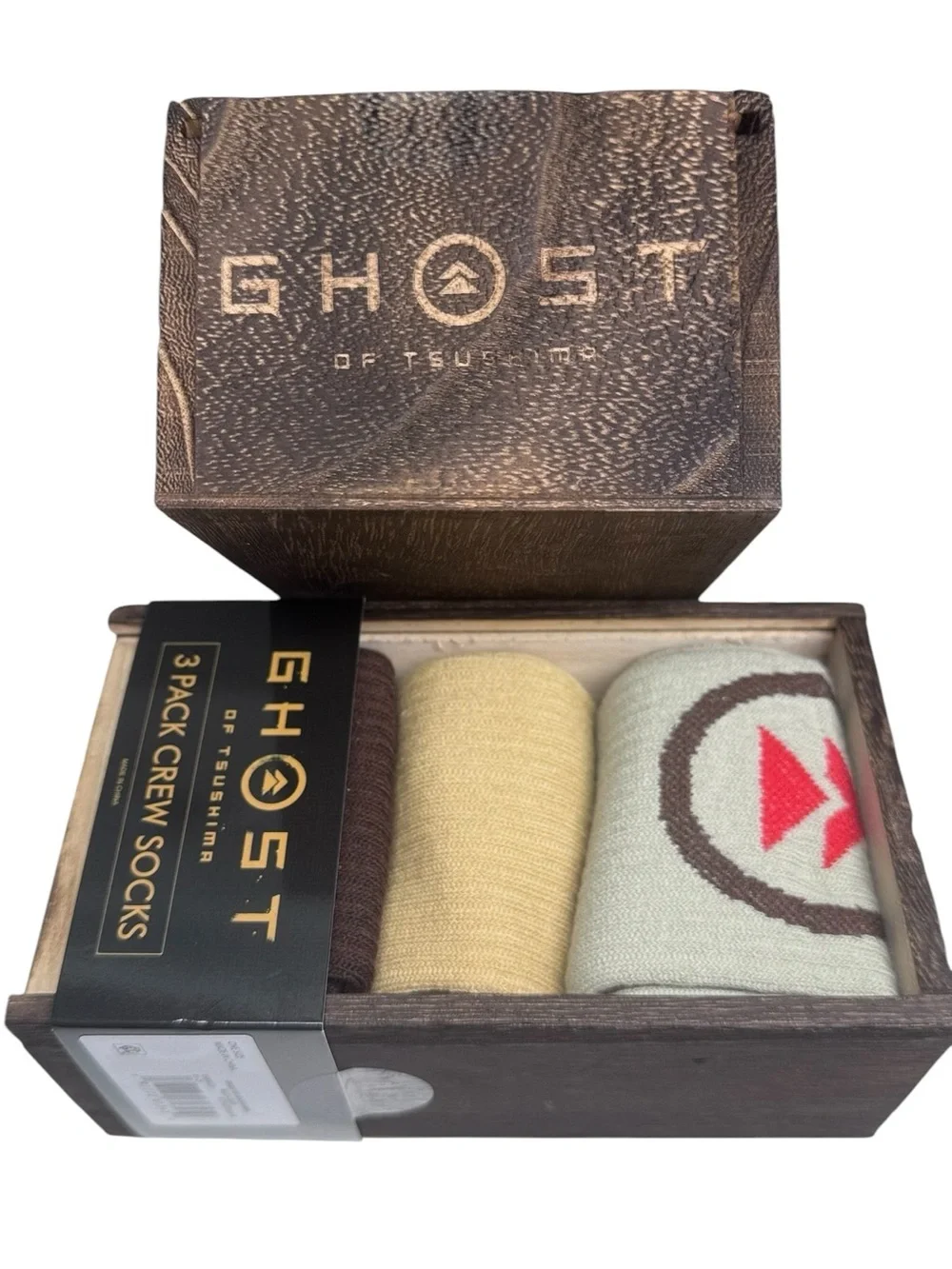 Ghost of Tsushima PlayStation 3-Pack Crew Socks Set with Wooden Collector's Box